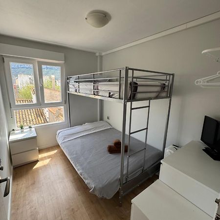 Habitacion Triple En El Centro Con Vistas Дения Екстериор снимка